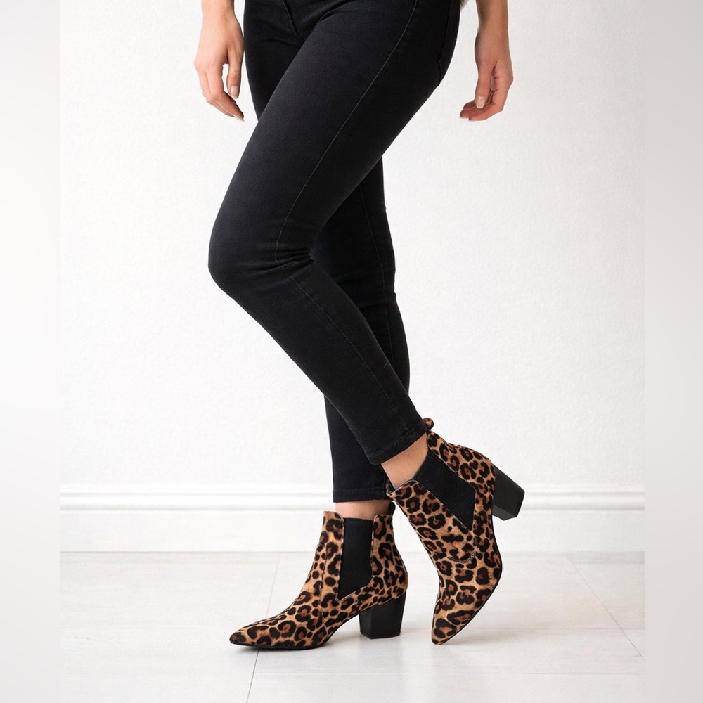 Marc Jacobs Ponyhair Leopard sz 38 / 8 US Ankle Boots - Never worn and NWT